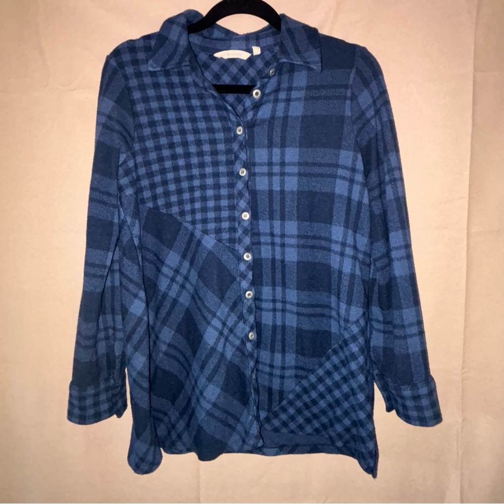 Soft Surroundings Navy Patterned Top